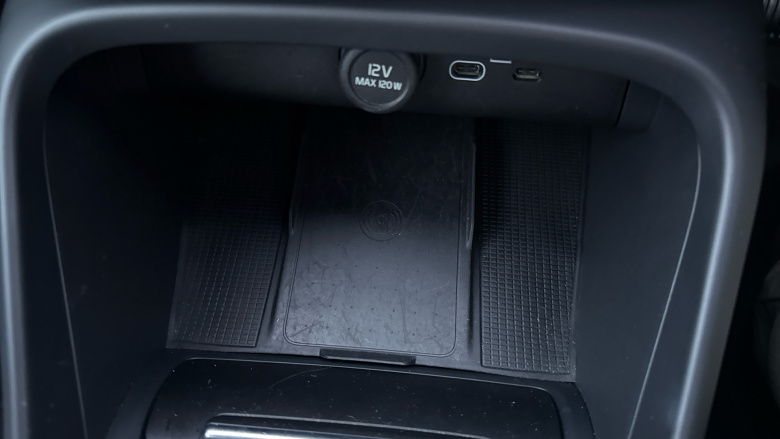 Volvo XC40 2.0 B3P Core 5dr Auto Petrol Estate